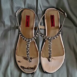 Pretty Betsey Johnson silver rhinestone sandals